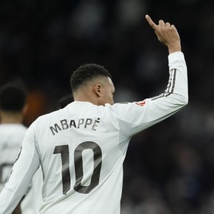 足球直播-姆巴佩本赛季欧冠联赛阶段打进11球，追平C罗15/16赛季创造纪录